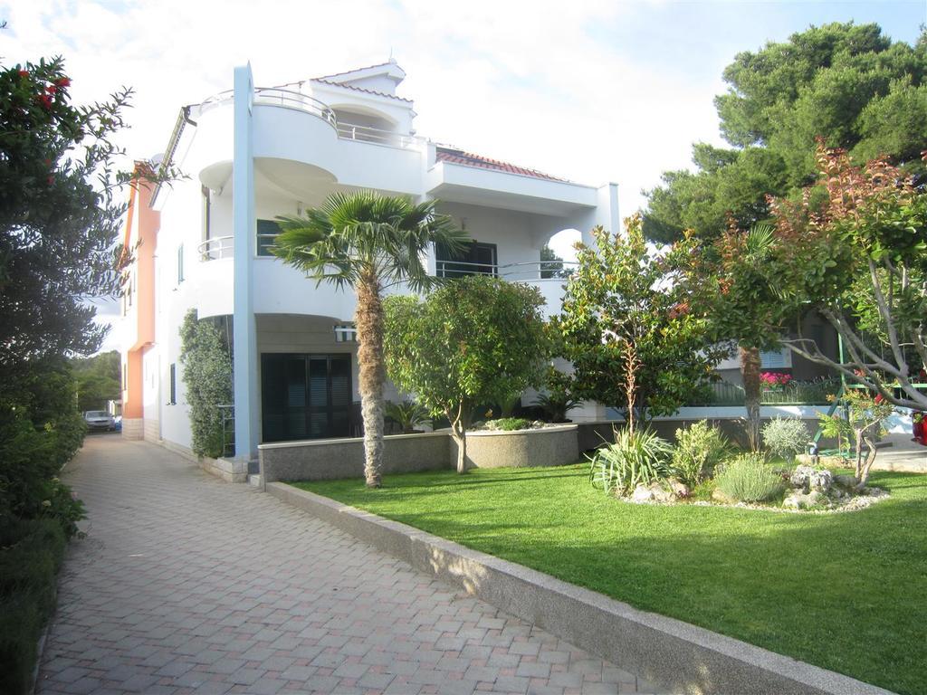 Villa Croatica Apartments Жаборич Экстерьер фото